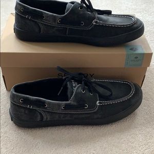 Men’s Sperry shoe